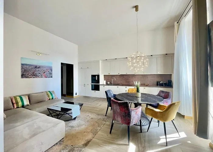 Apartmento com 2 dormitórios